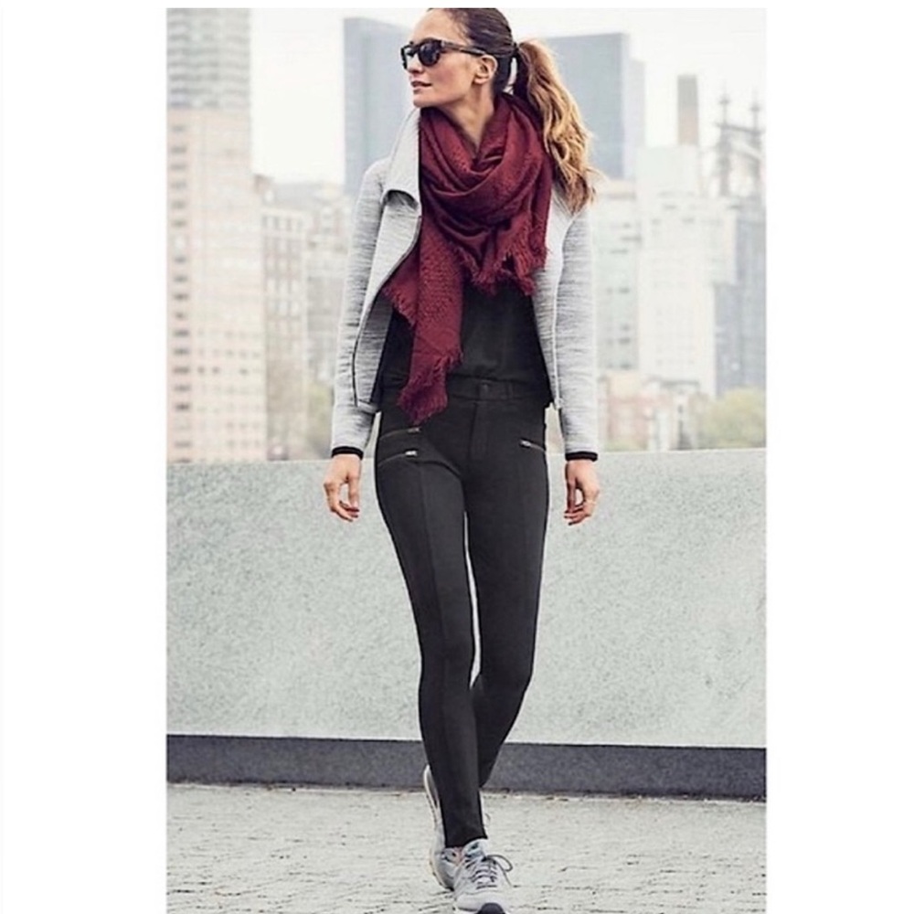 Athleta Black Ponte travel Pant - Picture 3 of 14